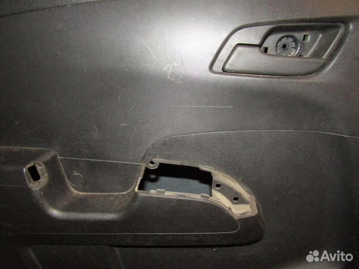 Обшивка двери задней левой Aveo (T300) 2011