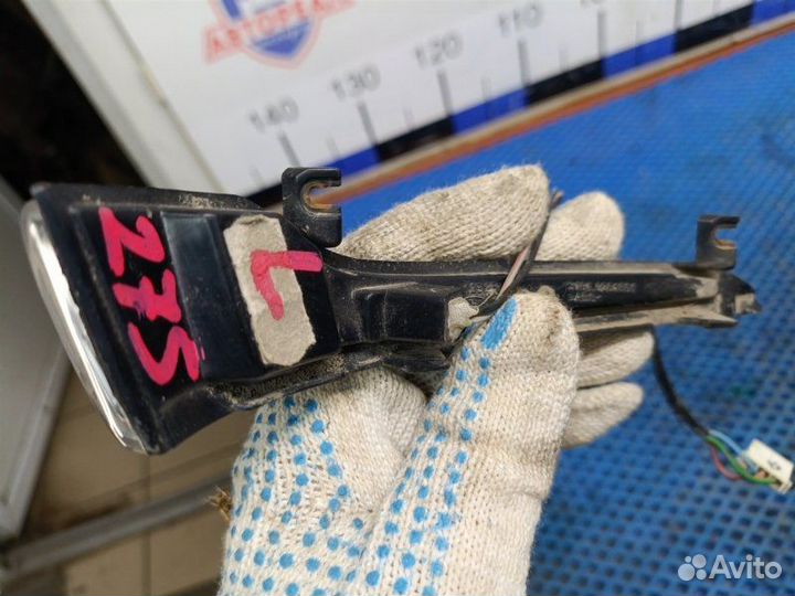 Повторитель поворота левый Лада Гранта 21127 2016