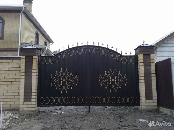 Кованые ворота от производителя под ключ