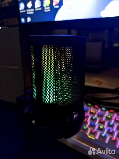 Новый Студийный RGB Микрофон A6V A8 (ME6S)