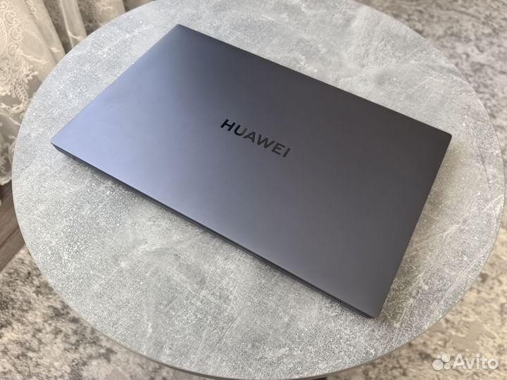 Huawei MateBook D 16