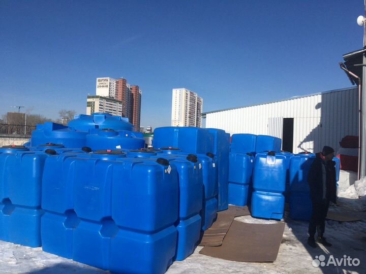 Пластиковые емкости