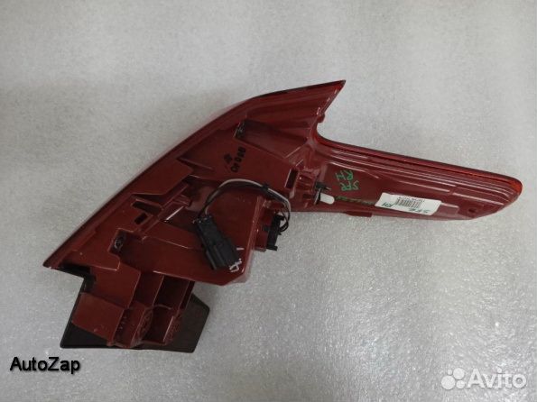 Хендай Санта Фе Фонарь правый в крыло