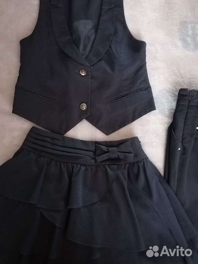 Школьная форма для девочки 134- 140 на 9 лет
