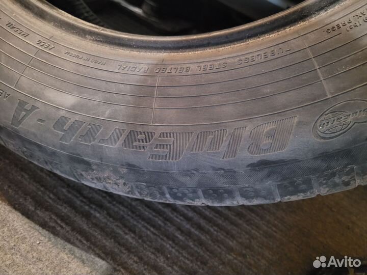 Yokohama BluEarth-A 215/65 R17 99V