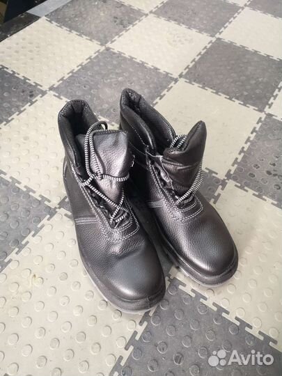 Ботинки рабочие