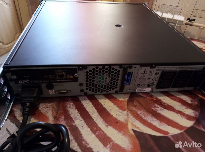 Ибп APC surt2000rmxli