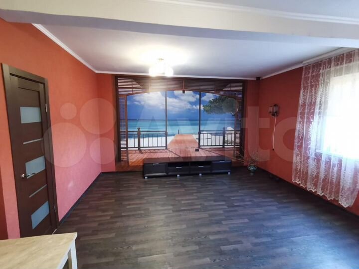 Коттедж 164,2 м² на участке 11 сот.