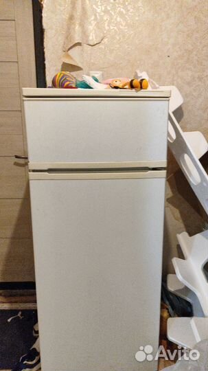 Холодильник бу маленький