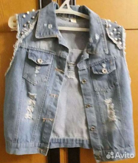 Новая джинсовая жилетка р.42'-46
