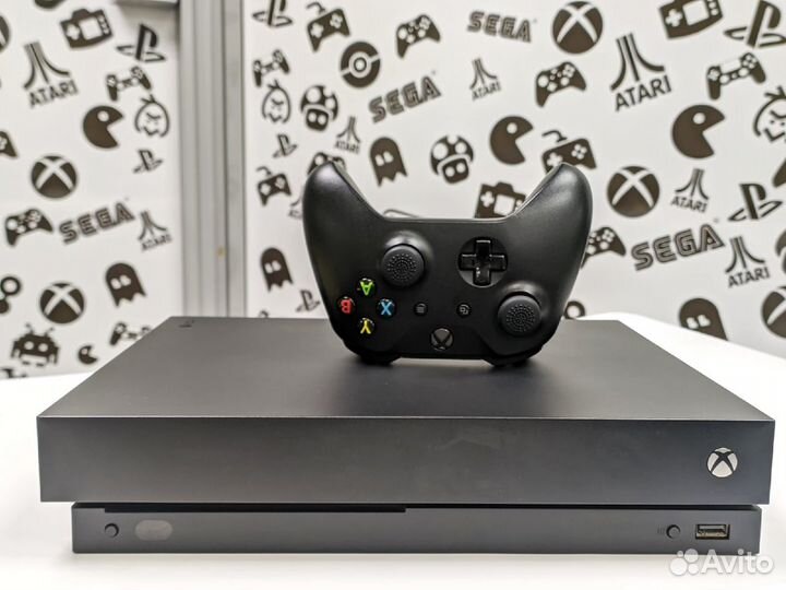 Microsoft Xbox One X 1Tb Б/У