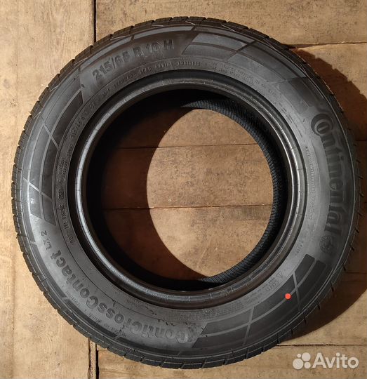 Continental ContiCrossContact LX2 215/65 R16 98H