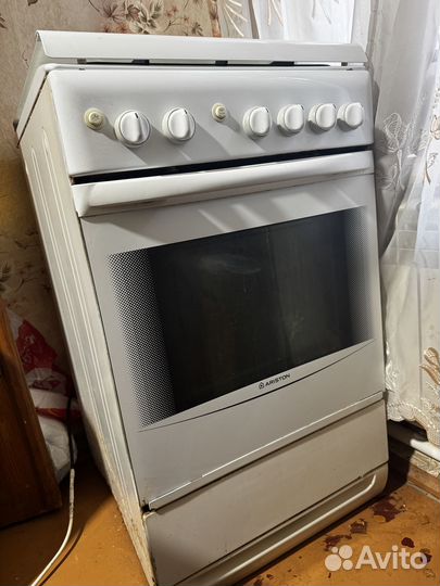 Газовая плита Hotpoint C 347 G(W)