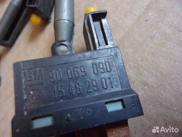 Опель Аскона, кнопка обогрева стекла / птф