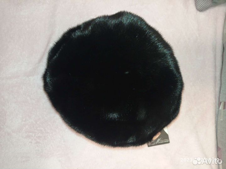 Берет норковый новый