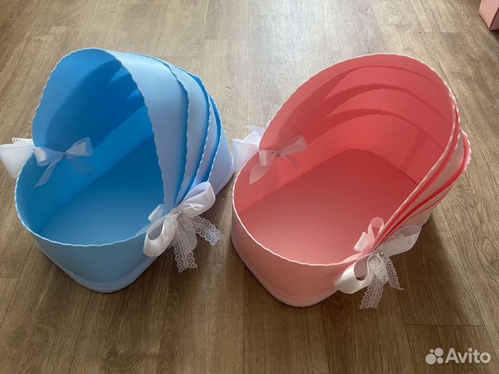 Корзина для мальчика с девочкой