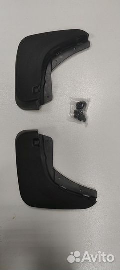 Брызговики задние Audi Q3