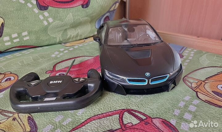 Машинка на пульте управления BMW i8 rastar