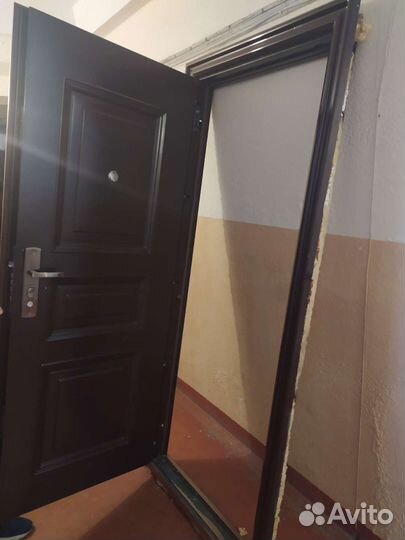 Дверь входная