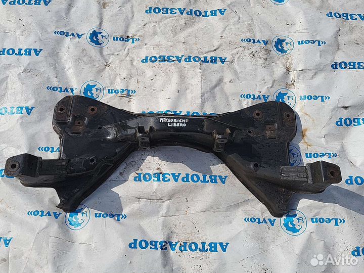 Подрамник передний mitsubishi libero