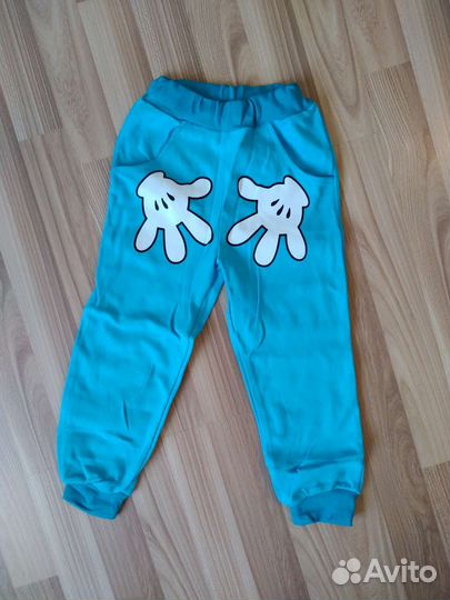 Костюмы/девочки(104,134) новые