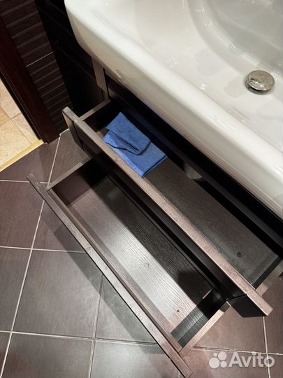 Тумба с раковиной для ванной напольная, пенал