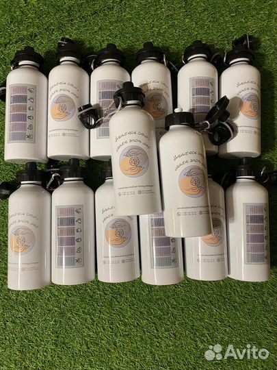 Спортивная бутылка с именем