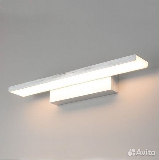 Светильник настенный