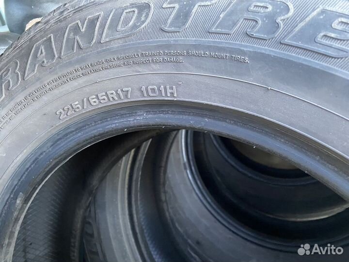 GrandTour Fighter 320 Eco 225/65 R17