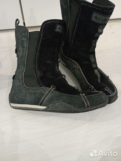 Сапожки женские