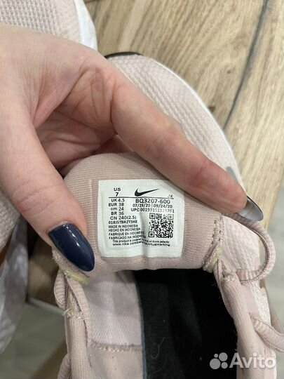 Кроссовки nike 24см