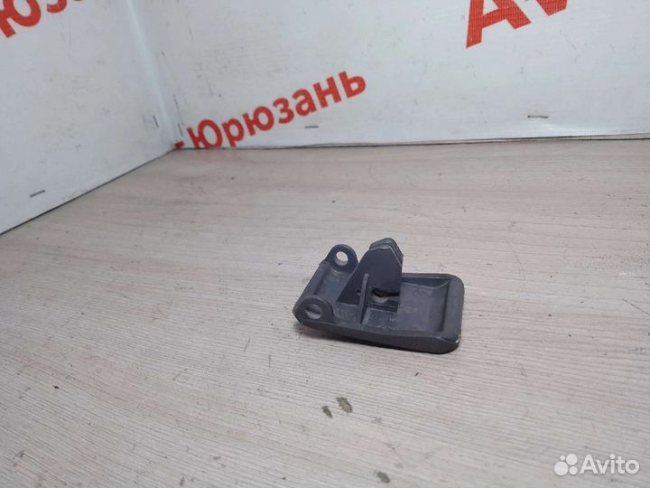 Ручка открывания капота Hyundai Accent