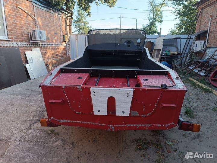 Продаю мотолодку