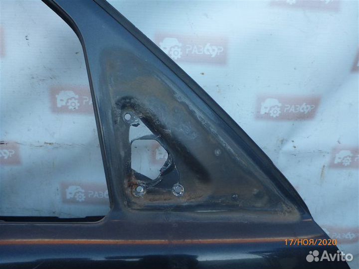 Дверь передняя правая Mercedes-Benz 190 W201