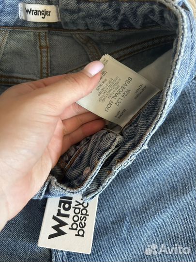 Джинсы wrangler