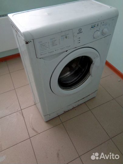 Стиральная машина Indesit