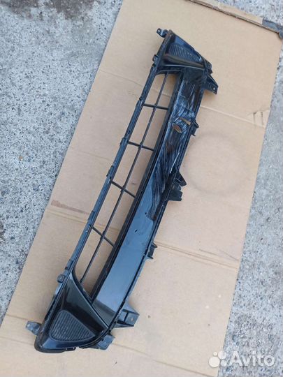 Kia sorento prime решетка переднего бампера