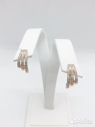 Золотые серьги с бриллиантами 585 пробы