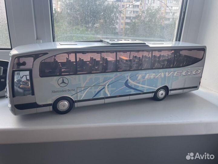 Игрушка автобус