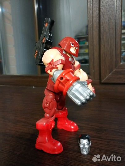 Фигурки супергероев