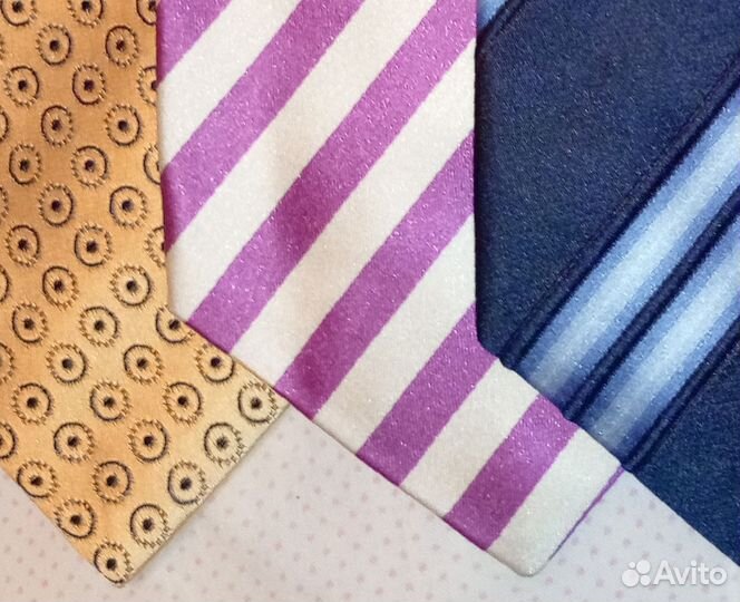 Галстуки Kiton