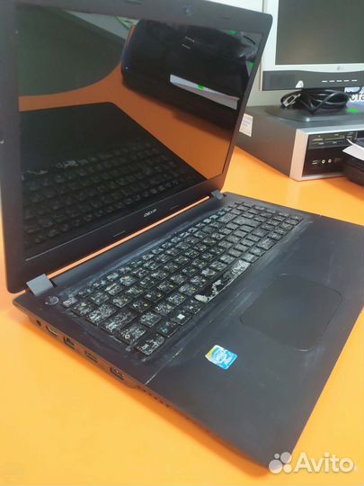 Ноутбук - dexp- 7DT