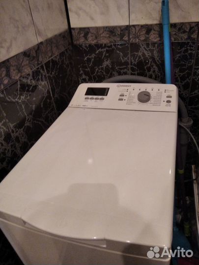 Стиральная машина бу Indesit 6кг