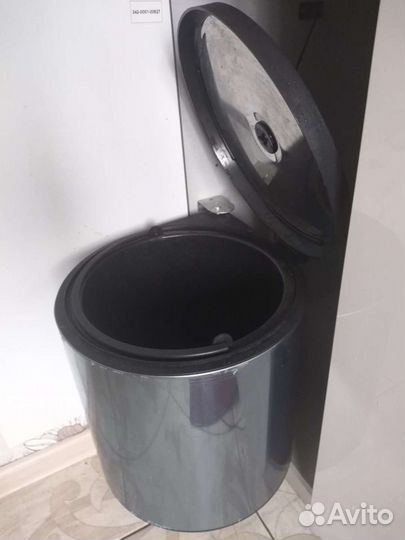 Ведро для мусора кухонное