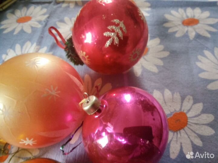Елочные шары гдр. Стеклянные бусы на елку