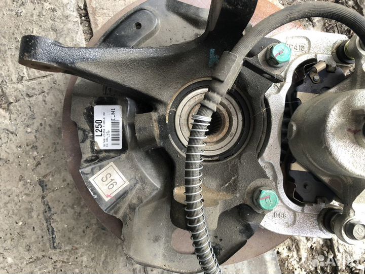 Кулак поворотный левый (цапфа) Hyundai Elantra HD