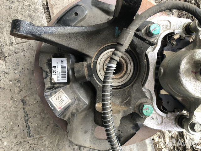 Кулак поворотный левый (цапфа) Hyundai Elantra HD