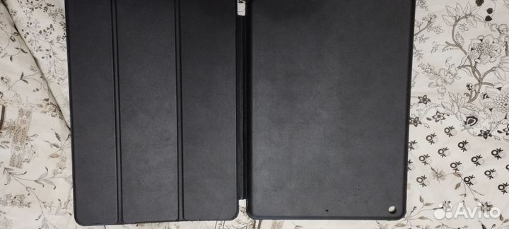 Чехол на iPad