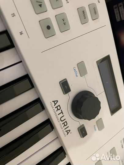 Миди Arturia keylab essential 49 с подставкой
