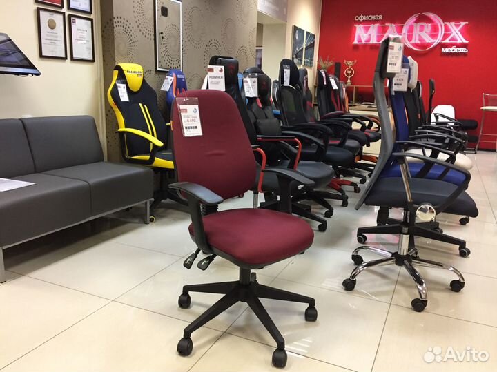 Кресло офисное chairman 661 бордовое